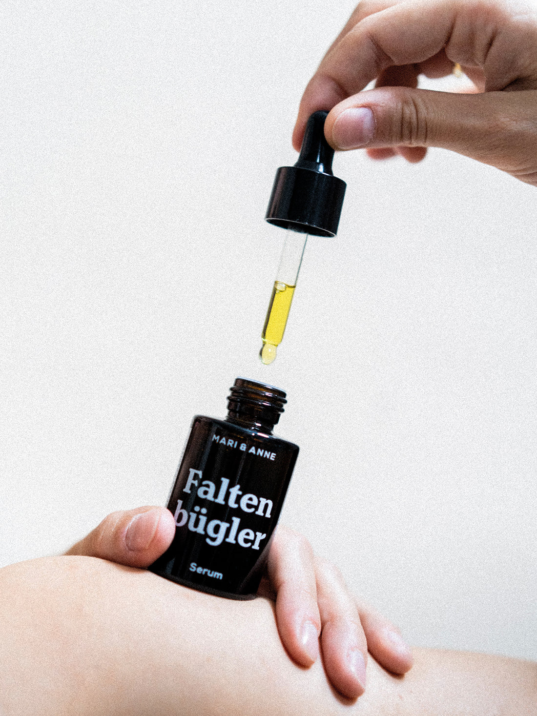 FALTENBÜGLER — GESiCHTSSERUM