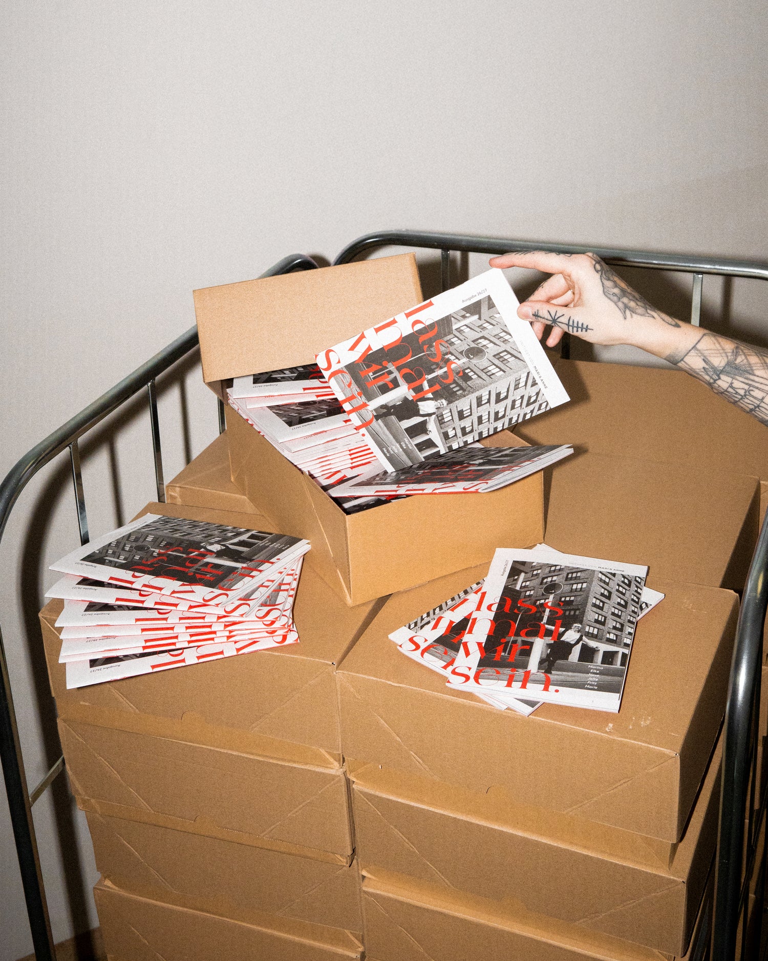 Magazin 2026/27 — LASS MAL WIR SEIN